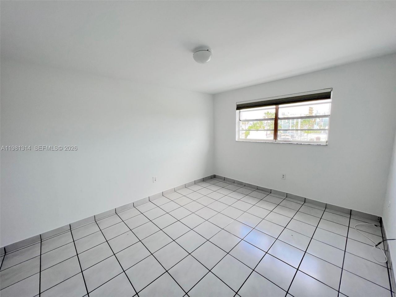 1615 Meridian Ave, Unit 503, Miami Beach, FL 33139 Photo
