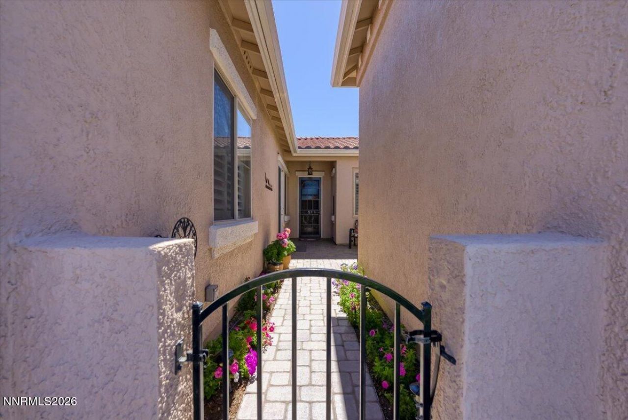 1750 Corleone Drive, Sparks, NV 89434 Photo