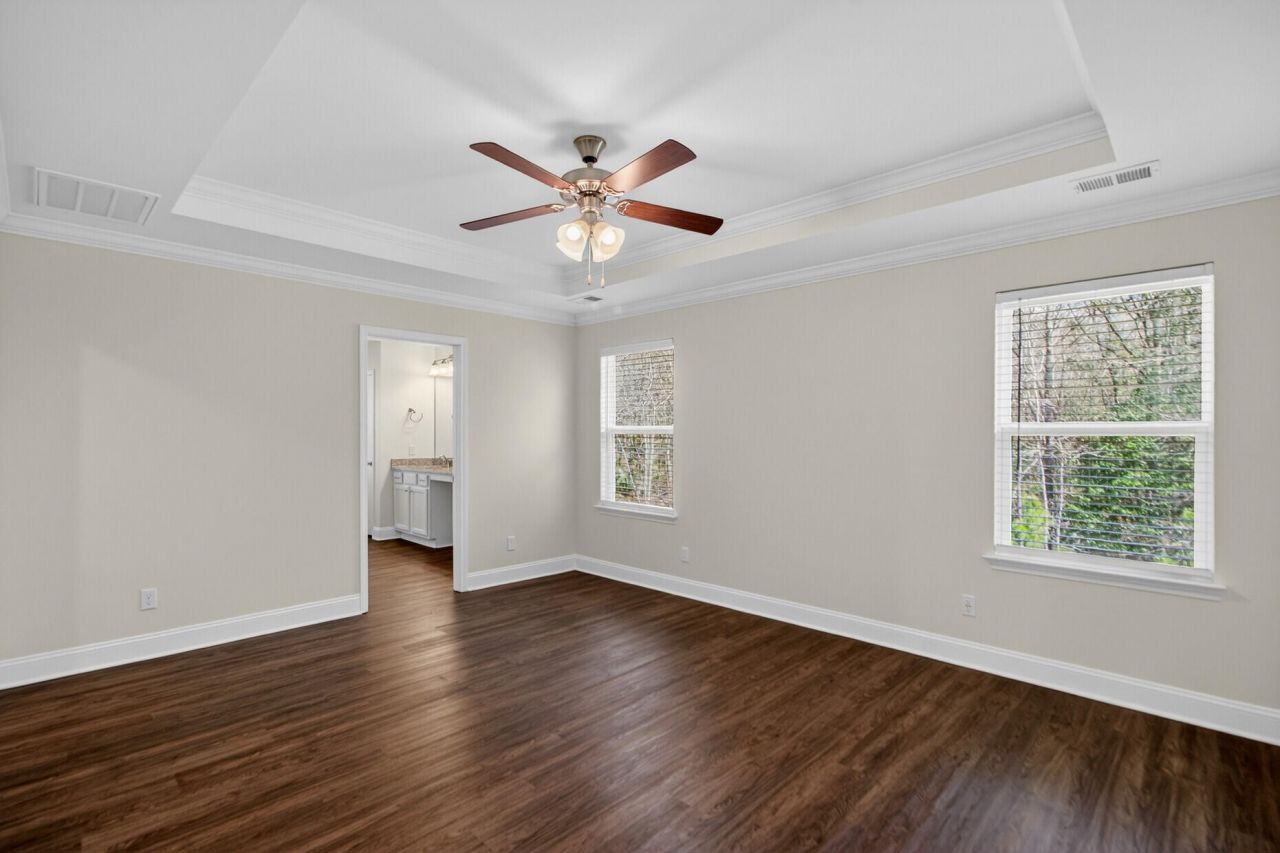 992 Theodore Road Photo 15