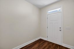 992 Theodore Road photo 4