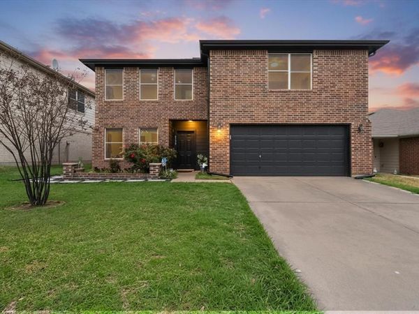 8133 Colbi Lane, Fort Worth, TX 76120