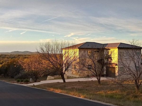 204 Mountain Home RD , Horseshoe Bay, TX 78657