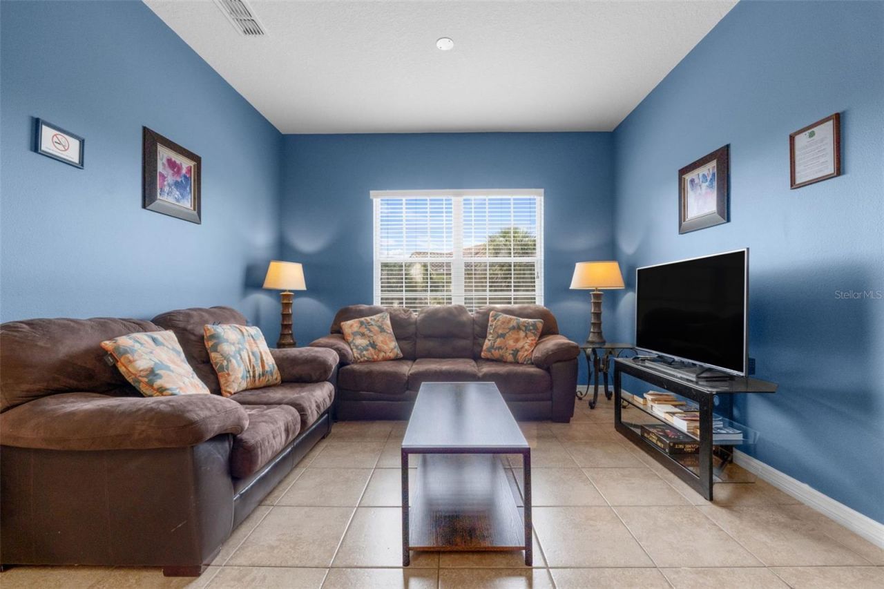 2835 Oakwater Drive , Kissimmee, FL 34747 Photo