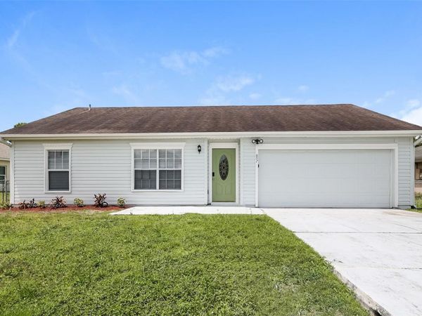 807 SAVONA PLACE , KISSIMMEE, FL 34758