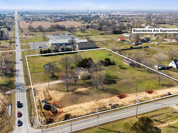 10524 N 129th Avenue E, Owasso, OK 74055