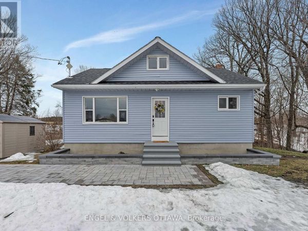 4868 Ferry Road , Ottawa, ON K0A1X0