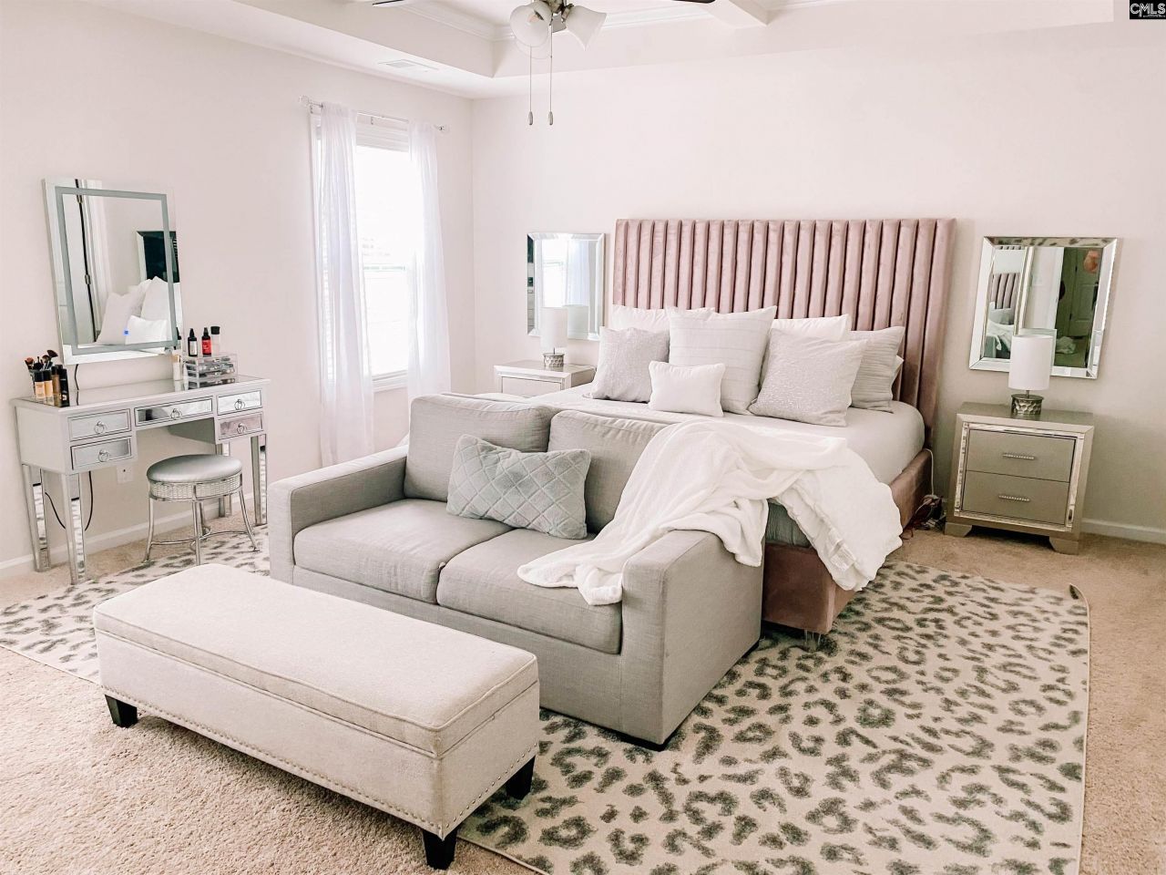 15 Alumni Lane Photo 10