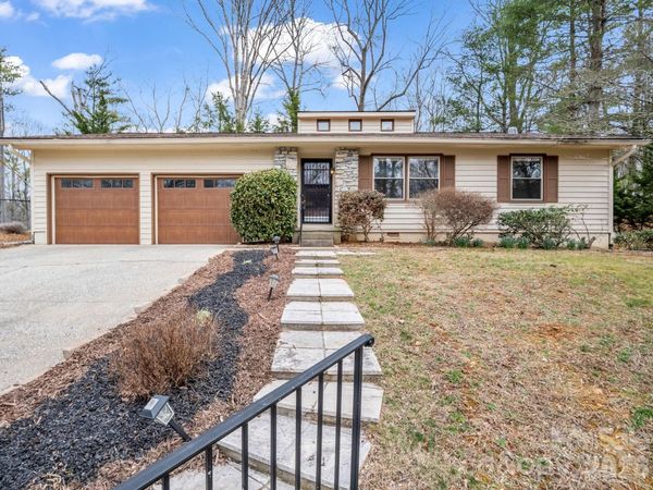 31 Deer Run Drive , Asheville, NC 28803