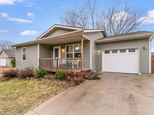 316 Madison Street, Pardeeville, WI 53954