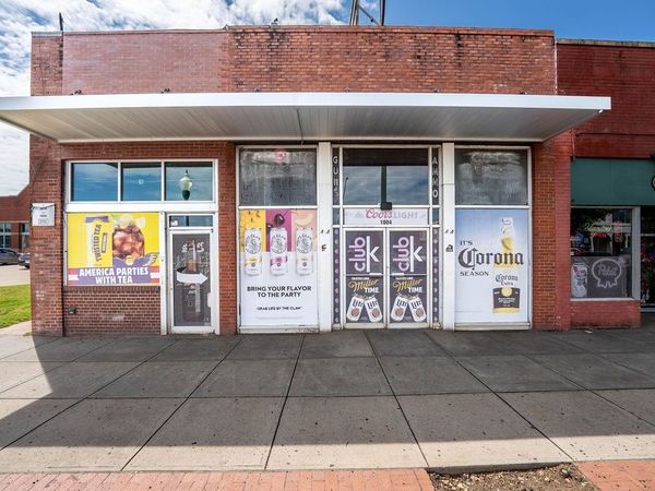 1004 and 1004 1/2 Garrison Avenue , Fort Smith, AR 72901