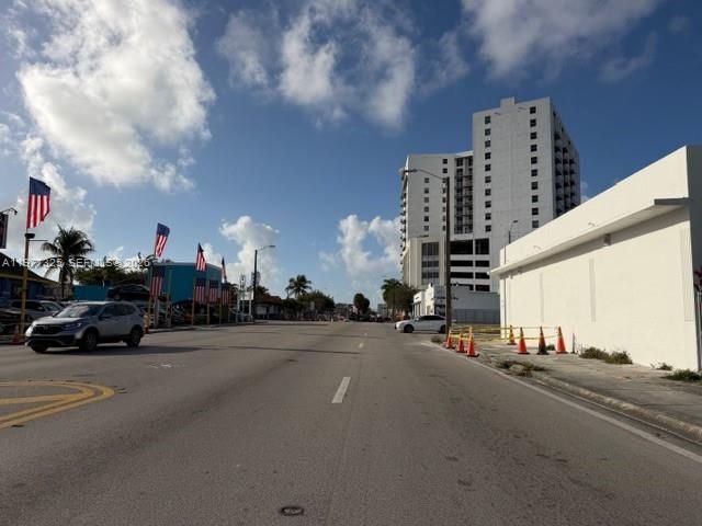 102 NW 22nd Ave , Miami, FL 33125 Photo