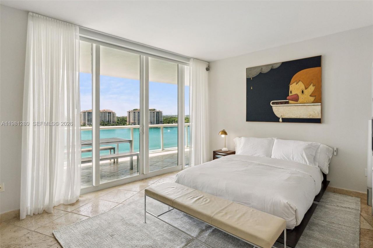1000 S Pointe Dr, Unit 904, Miami Beach, FL 33139 Photo