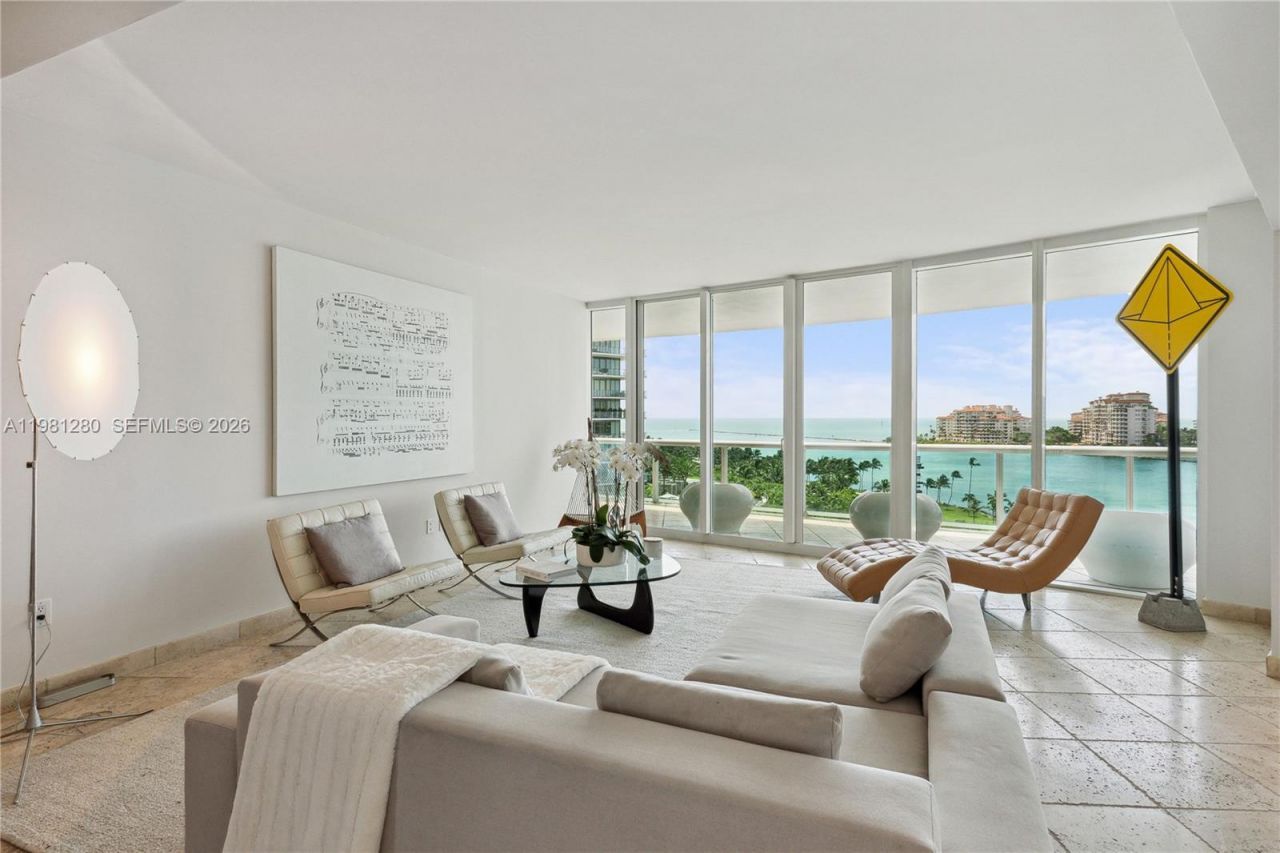1000 S Pointe Dr, Unit 904, Miami Beach, FL 33139 Photo