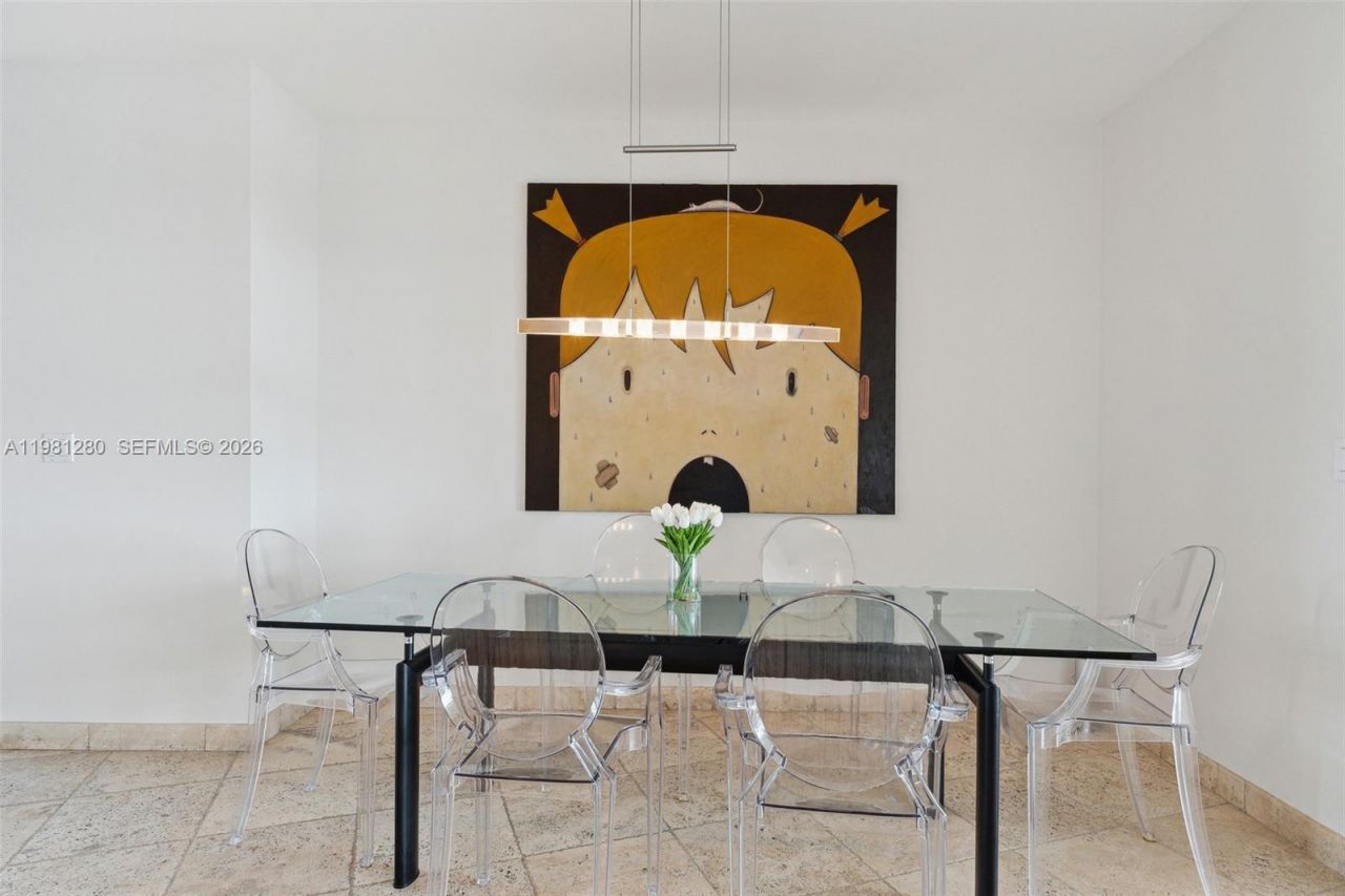 1000 S Pointe Dr, Unit 904, Miami Beach, FL 33139 Photo
