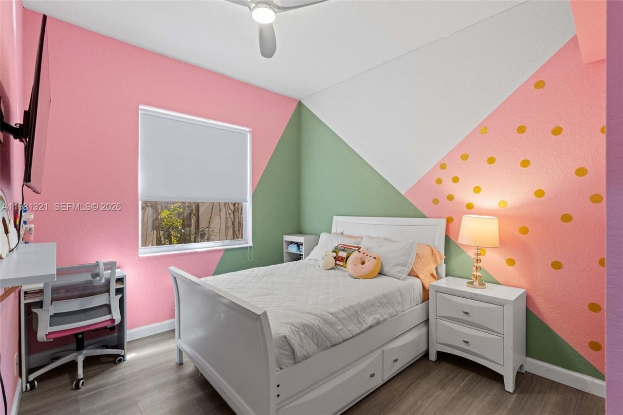 625 Bald Cypress Rd , Unit 625, Weston, FL 33327 Photo