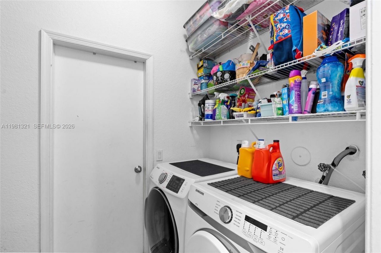 625 Bald Cypress Rd , Unit 625, Weston, FL 33327 Photo