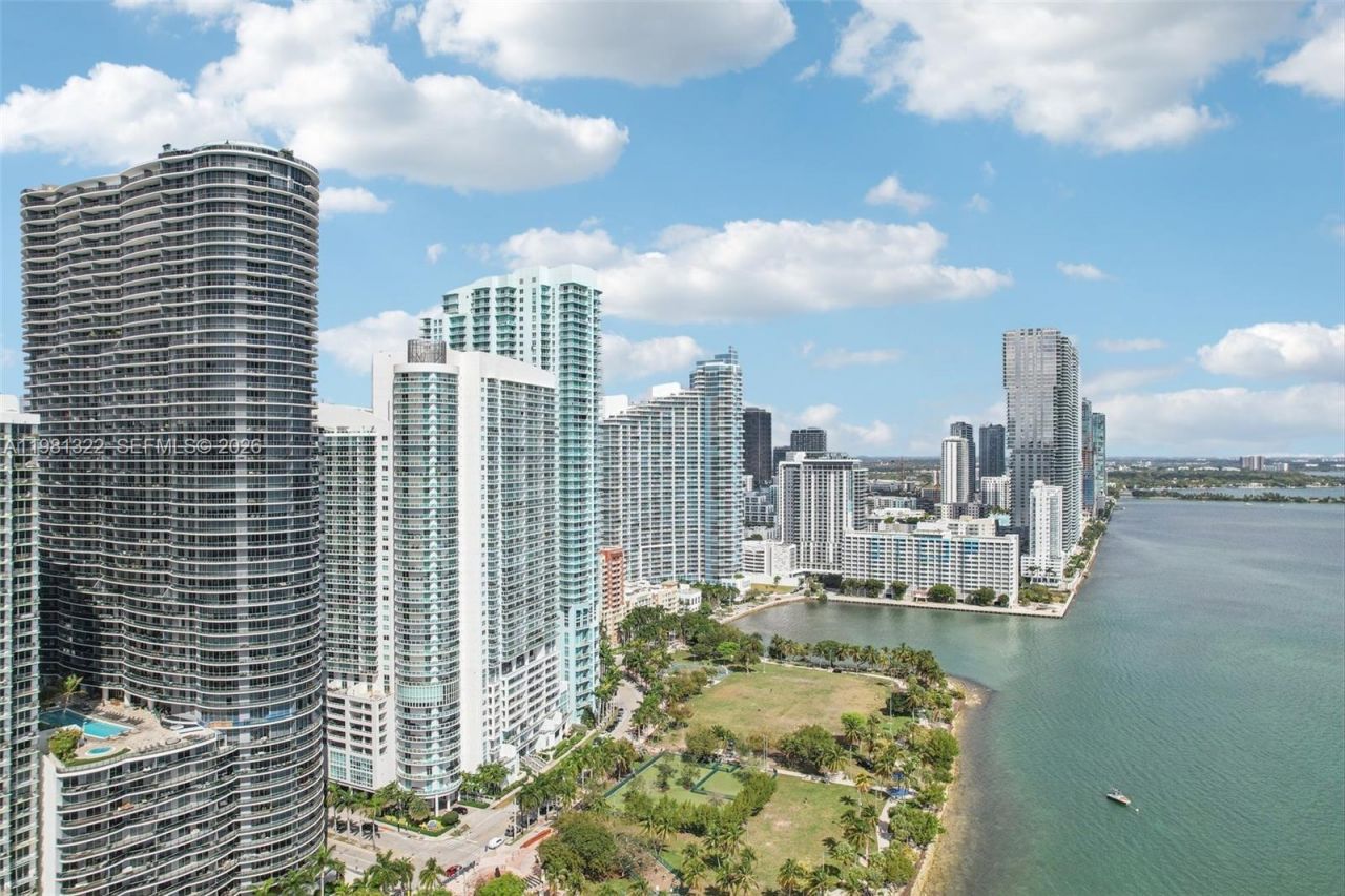 1800 N Bayshore Dr , Unit 2811, Miami, FL 33132 Photo