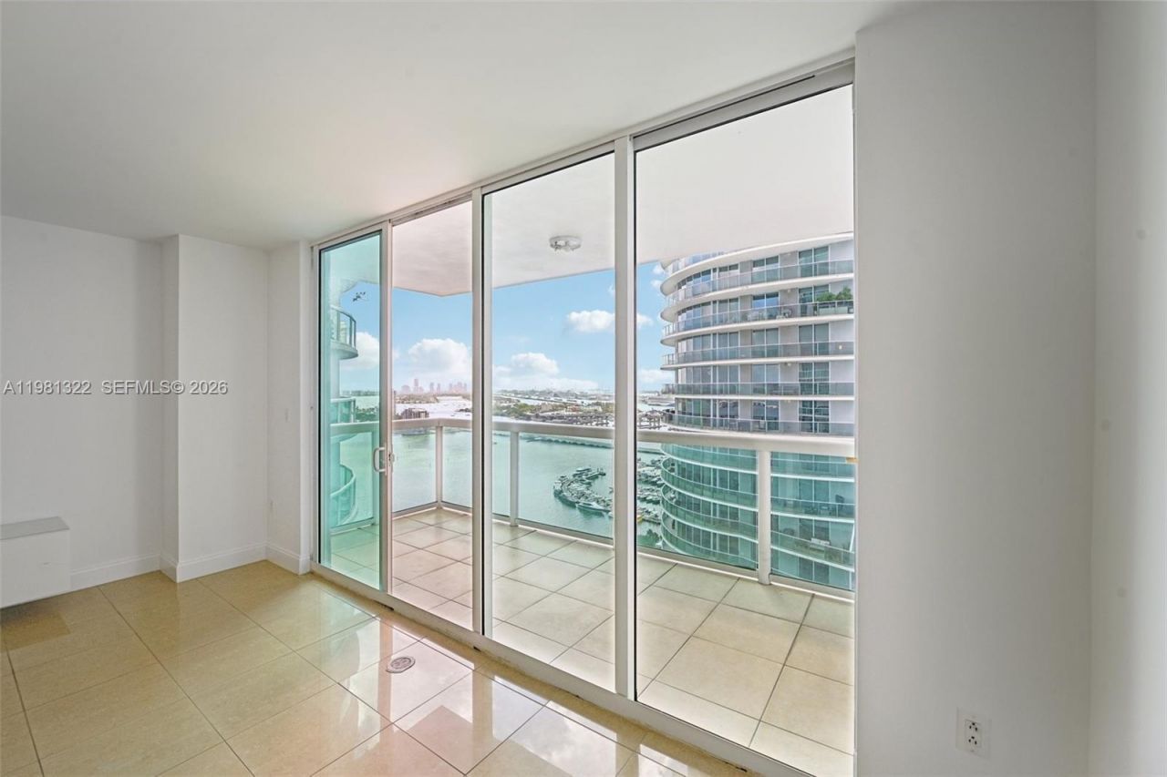1800 N Bayshore Dr, Unit 2811, Miami, FL 33132 Photo