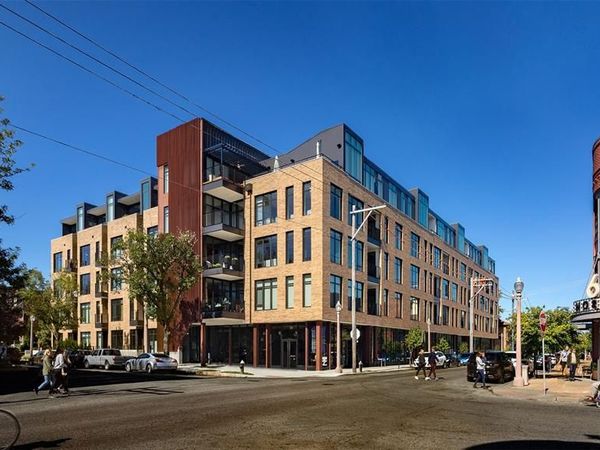 4101 Laclede Avenue , St Louis, MO 63108