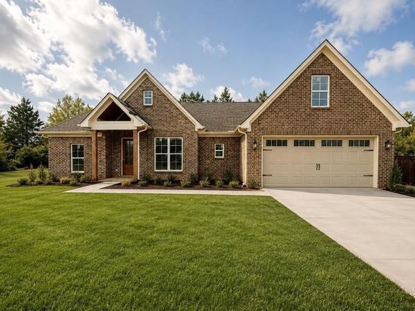 2827 S Villa Dr., Tupelo, MS 38804