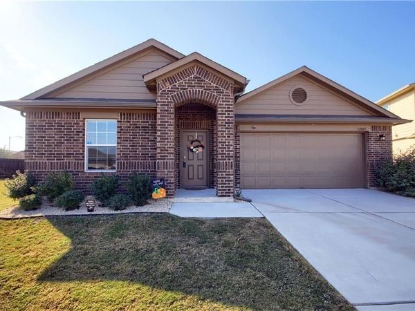 12005 Riparian RD , Manor, TX 78653