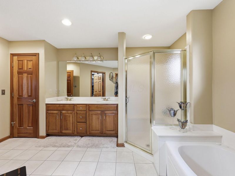 7155 Asheville Park Drive, Columbus, OH 43235 Photo 21