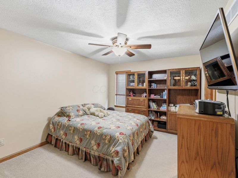 7155 Asheville Park Drive, Columbus, OH 43235 Photo 23