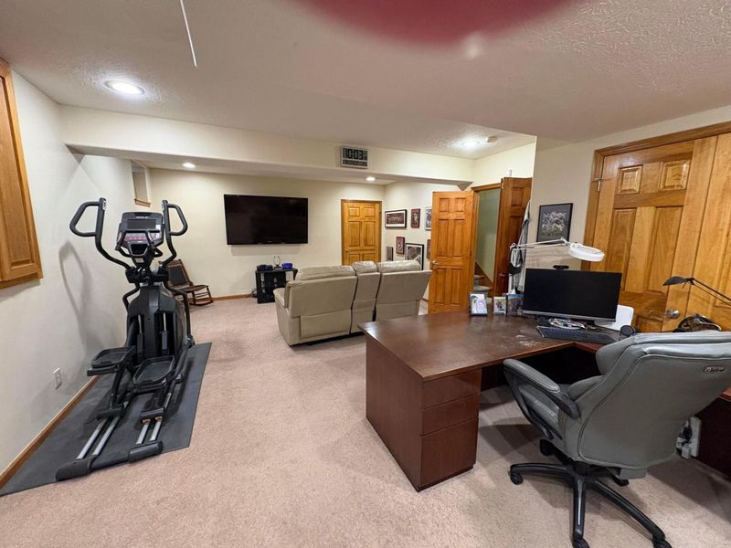 7155 Asheville Park Drive, Columbus, OH 43235 Photo 29