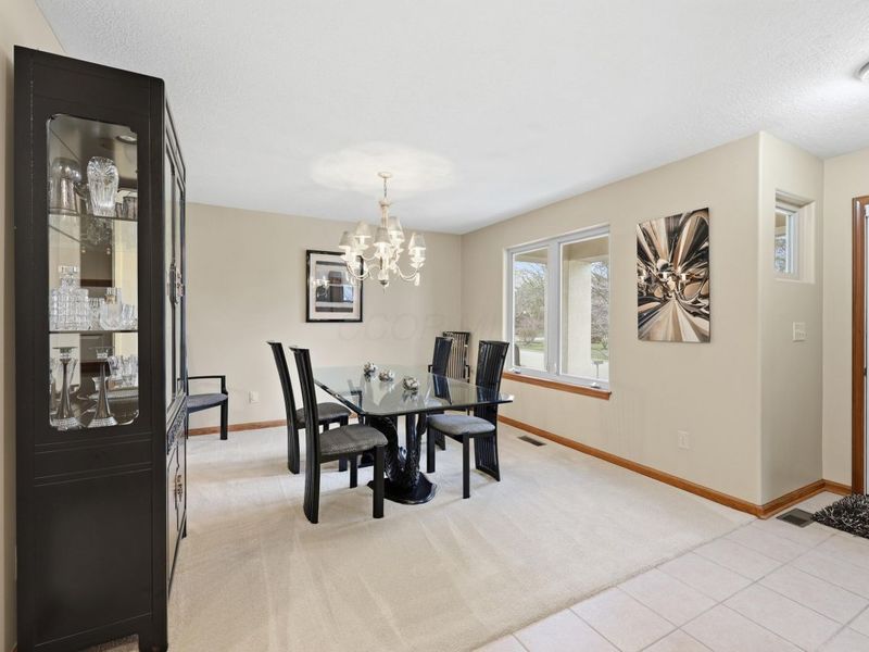 7155 Asheville Park Drive, Columbus, OH 43235 Photo 7