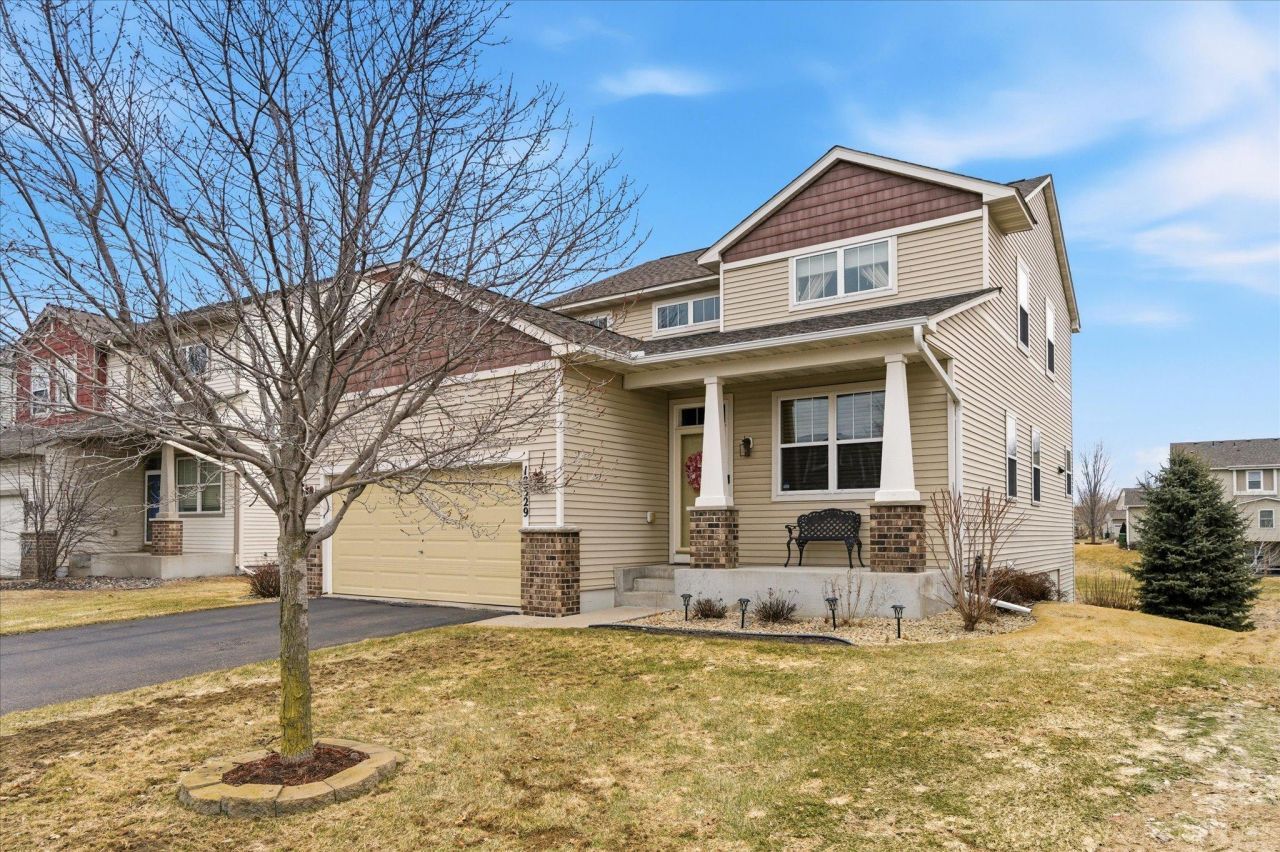 12329 3rd Street Ne, Blaine, MN 55434 Main Photo