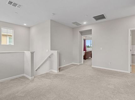 8695 Esperia Way, Sacramento, CA 95828 Photo