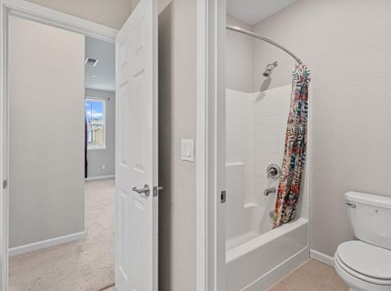 8695 Esperia Way, Sacramento, CA 95828 Photo