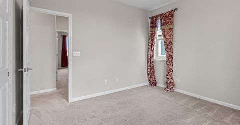 8695 Esperia Way, Sacramento, CA 95828 Photo