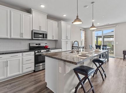 8695 Esperia Way, Sacramento, CA 95828 Photo