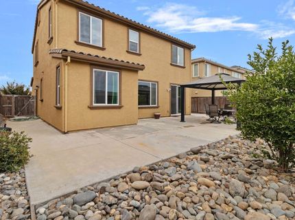 8695 Esperia Way, Sacramento, CA 95828 Photo