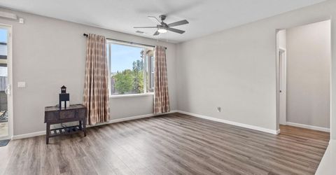 8695 Esperia Way, Sacramento, CA 95828 Photo