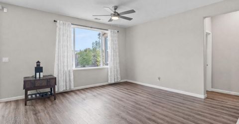 8695 Esperia Way, Sacramento, CA 95828 Photo