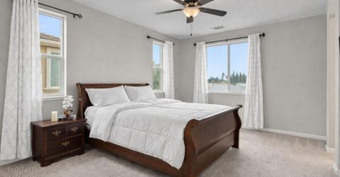 8695 Esperia Way, Sacramento, CA 95828 Photo