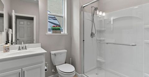 8695 Esperia Way, Sacramento, CA 95828 Photo