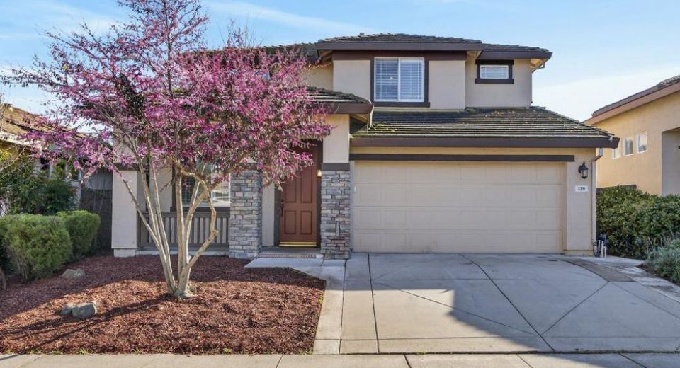 139 Ainger Cir, Sacramento, CA 95835 Photo