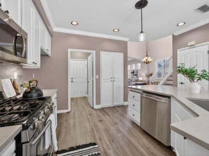139 Ainger Cir, Sacramento, CA 95835 Photo