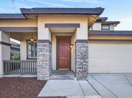 139 Ainger Cir, Sacramento, CA 95835 Photo