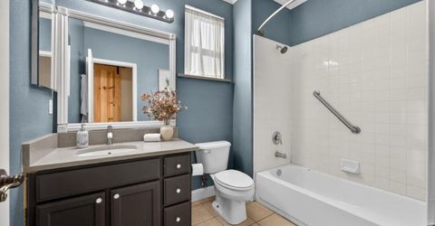 139 Ainger Cir, Sacramento, CA 95835 Photo