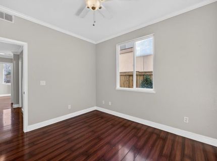 139 Ainger Cir, Sacramento, CA 95835 Photo