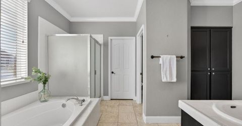 139 Ainger Cir, Sacramento, CA 95835 Photo
