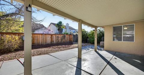 139 Ainger Cir, Sacramento, CA 95835 Photo