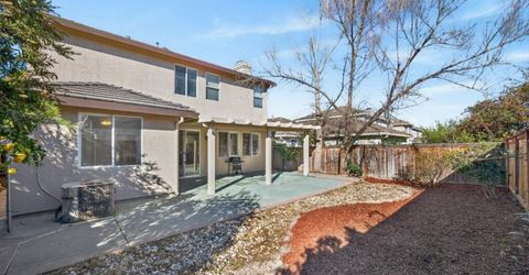 139 Ainger Cir, Sacramento, CA 95835 Photo