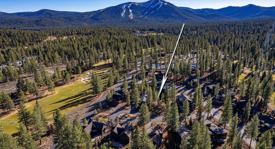 10020 Chaparral Court, Truckee, CA 96161 Photo