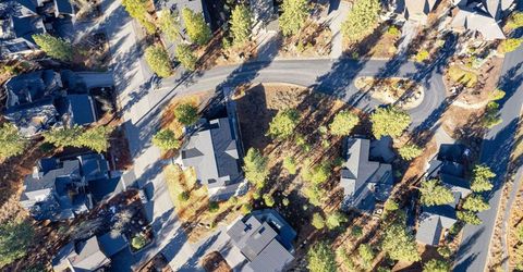 10020 Chaparral Court, Truckee, CA 96161 Photo