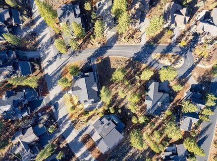 10020 Chaparral Court, Truckee, CA 96161 Photo